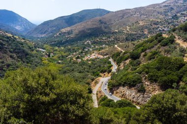 Girit dağ yolları