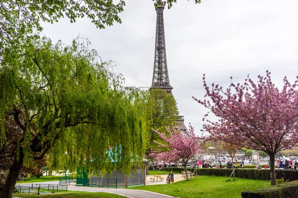 Paris Franța 2019 Turnul Eiffel Ziua Însorită Primăvară Din Paris — Fotografie, imagine de stoc