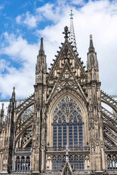 Fachada de la Catedral de Colonia — Foto de Stock