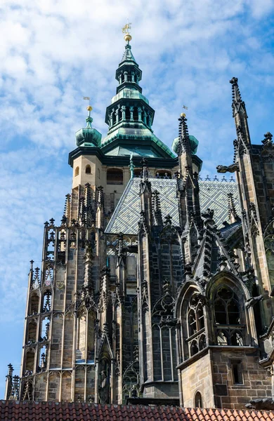 St. vitus kathedraal in Praag — Stockfoto