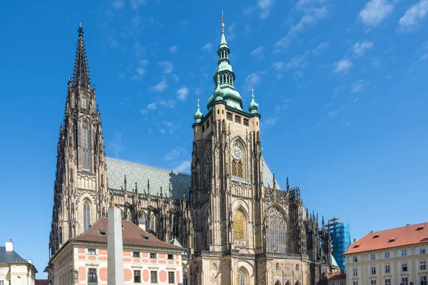 St. vitus kathedraal in Praag — Stockfoto