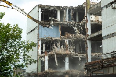 Eski püskü binalar büyük yeni modern çeyrek oluşturmak için aşağı çekmek - vatandaşların yaşam kalitesini artıracak.