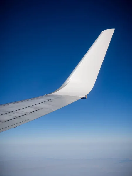 Boeing 737 800 Bir Kanat Üzerinde Ayrıntılı Görünüm — Stok fotoğraf