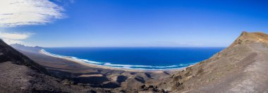 Güzel güzel Cofete üzerine panoramik plaj Fuerteventura, İspanya.