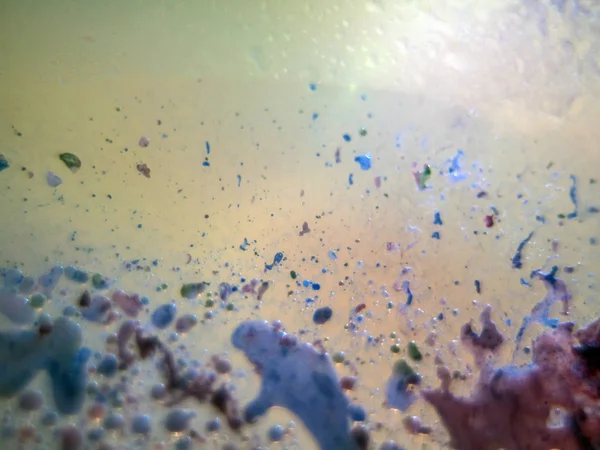 boya su ile kimyasal reaksiyon