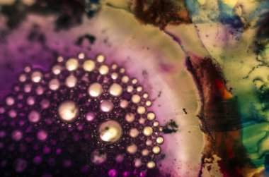 boya su ile kimyasal reaksiyon