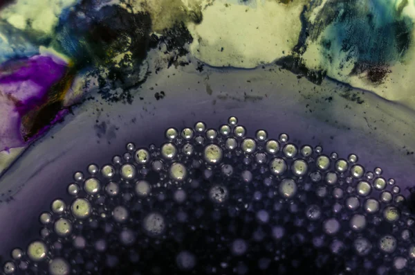 boya su ile kimyasal reaksiyon