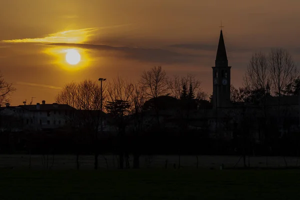 Coucher Soleil Sur Petit Village Campagne Italien Photo — Photo