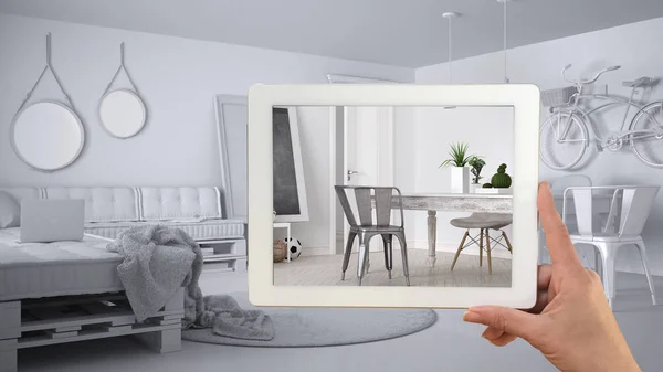 Hand Holding Tablet Toepassing Simuleren Meubilair Interieur Producten Echte Home — Stockfoto