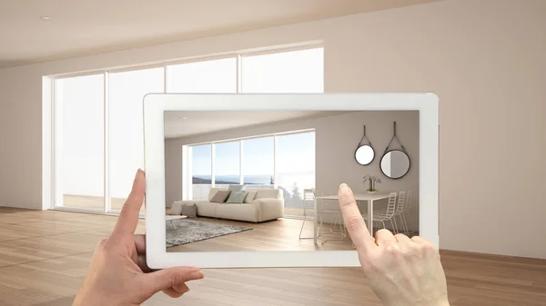 Augmented Reality Konzept. Handhalterung Tablet mit AR-Anwendung zur Simulation von Möbeln und Designprodukten im leeren Innenraum mit Keramikboden, moderne weiße Küche — Stockfoto