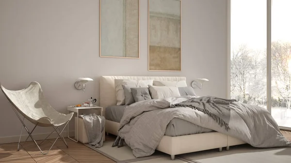 Modernes, minimalistisches weißes Schlafzimmer, Doppelbett mit Kissen und Decken, Parkett, Nachttische und Teppich. Panoramafenster mit Winterpanorama mit Bäumen und Schnee, Innenausbau — Stockfoto