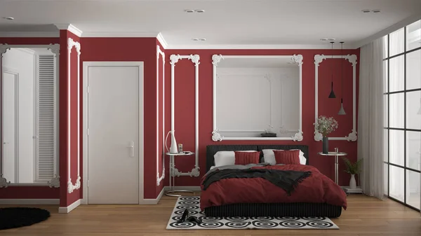 Dormitorio moderno de color rojo en habitación clásica con molduras de pared, suelo de parquet, cama doble con edredón y almohadas, mesitas de noche minimalistas, espejo y decoraciones. Concepto de diseño interior — Foto de Stock