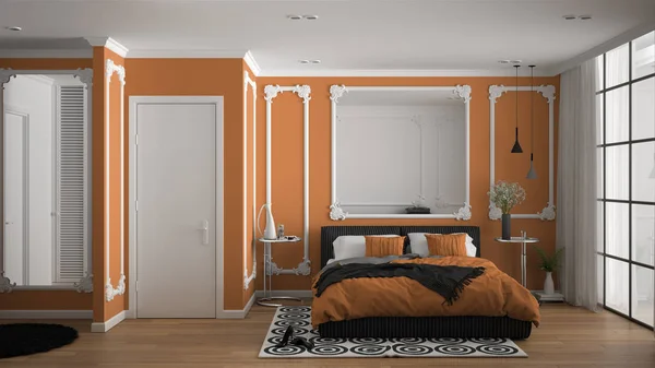 Dormitorio moderno de color naranja en habitación clásica con molduras de pared, parquet, cama doble con edredón y almohadas, mesitas de noche minimalistas, espejo y decoraciones. Concepto de diseño interior —  Fotos de Stock