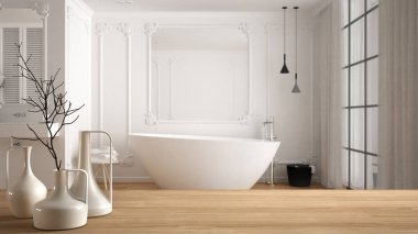 Panoramik pencere, halı ve küvet, minimalist mimari iç tasarım ile bulanık minimal lüks banyo üzerinde minimalist modern vazolar ile ahşap masa üst veya raf