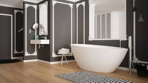 Moderno baño blanco y gris en habitación clásica, molduras de pared, suelo de parquet, bañera con alfombra y accesorios, lavabo minimalista y decoraciones, lámparas colgantes. Concepto de diseño interior —  Fotos de Stock