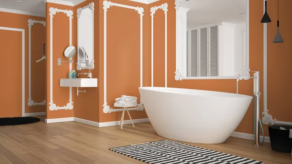 Moderno bagno bianco e arancione in camera classica, modanature a parete, pavimento in parquet, vasca con moquette e accessori, lavandino minimalista e decori, lampade a sospensione. Concetto di interior design — Foto Stock