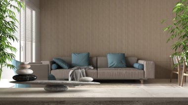 Tahta vintage masa veya taş dengeli raf, ahşap duvar, kanepe ve koltuk, feng shui ile bulanık modern oturma odası, zen konsept iç mimarisi