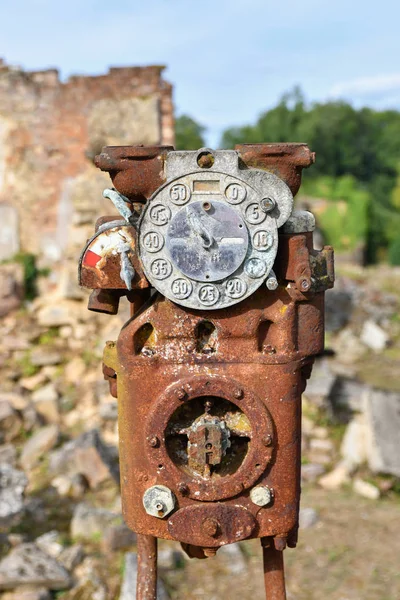 Staré Plynové Čerpadlo Městě Oradour Sur Vesnice Francie — Stock fotografie