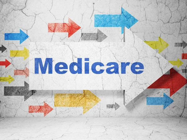 Концепція здоров'я: стрілка з Medicare на фоні гранж стіни — стокове фото