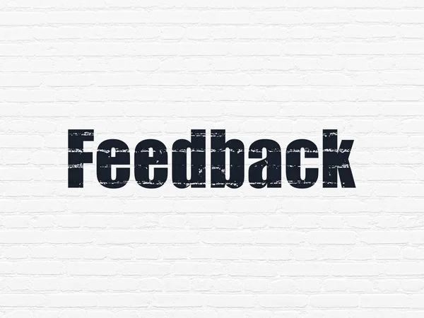 Affärsidé: Feedback på vägg bakgrund — Stockfoto