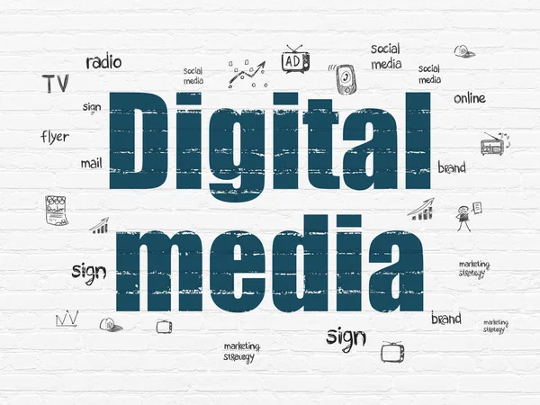 Маркетинговая концепция: Цифровые медиа на стене — стоковое фото