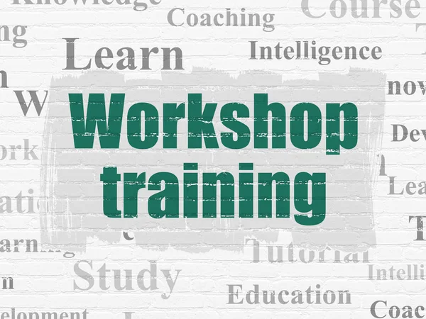 Konzept studieren: Workshop-Training auf Wandhintergrund — Stockfoto