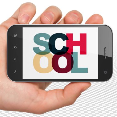 Eğitim kavramı: el Smartphone ile okul ekranda Holding