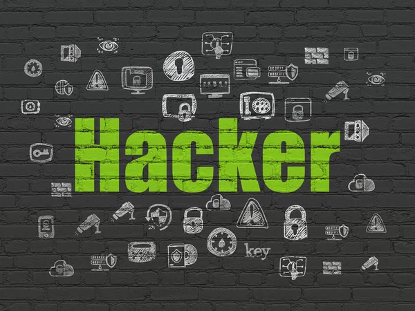 Bescherming concept: Hacker op muur achtergrond — Stockfoto