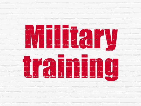 개념 학습: 벽 바탕에 군사 훈련 — 스톡 사진