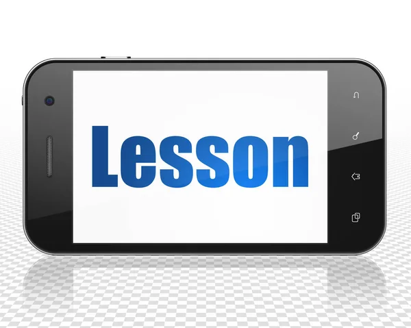 Концепция образования: Смартфон с уроком на дисплее — стоковое фото