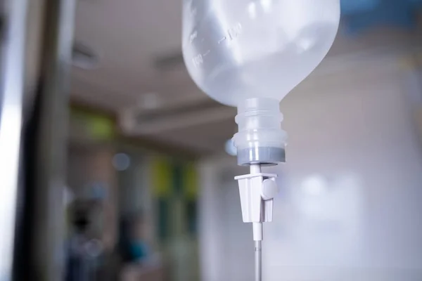 Hasta Infüzyon Pompa Hastane Doktor Kavramının Hastalığının Tedavisi Için Tuzlu — Stok fotoğraf