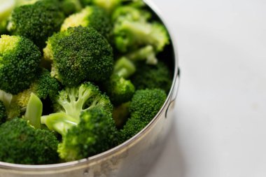 Ham taze brokoli çiçeği, sağlıklı yeşil Organ hazır yemek için.