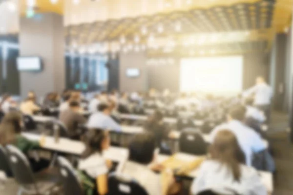 Verschwommener Hintergrund Von Geschäftsleuten Konferenzsaal Oder Seminarraum — Stockfoto