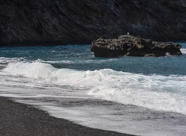 Vackra Skum Vågor Solig Dag Egeiska Havet Den Evia Grekland — Stockfoto