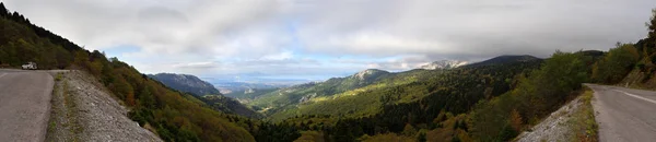 Vista Panorámica Desde Arriba Sobre Los Bosques Serpentina Isla Griega — Foto de Stock