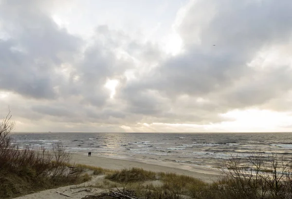 Bellissimo Tramonto Sulla Spiaggia Sabbiosa Dune Del Mar Baltico Lituania — Foto Stock