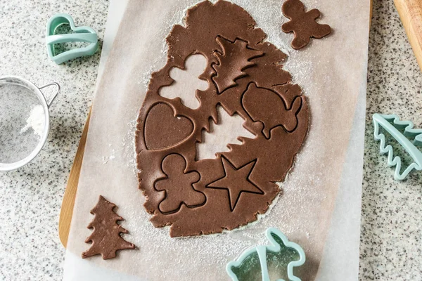 Μαγείρεμα Χριστούγεννα Μελόψωμο Cookies Κακάο Ένα Γκρίζο Φόντο — Φωτογραφία Αρχείου