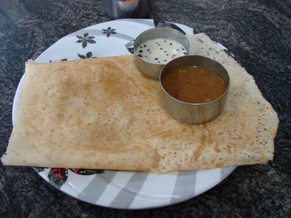 숟가락없이 남부 인도 아침 식사, 도사, 마살라 — 스톡 사진