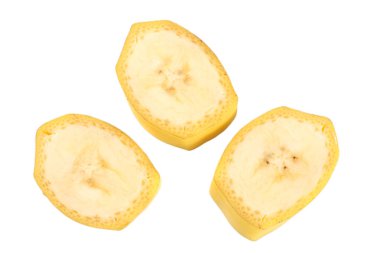 Beyaz arka plan üzerinde izole taze dilimlenmiş muz. Sağlıklı gıda