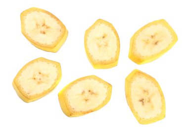 Beyaz arka planda izole edilmiş taze kesilmiş muz. Sağlıklı yiyecekler. Üst görünüm