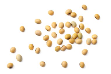 Beyaz arka plan üzerinde izole soya fasulyesi. üstten görünüm