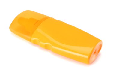 Güneş kremi şişe beyaz arka plan üzerinde izole