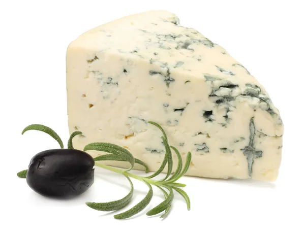 Modrý Sýr Olivami Izolované Bílém Pozadí — Stock fotografie