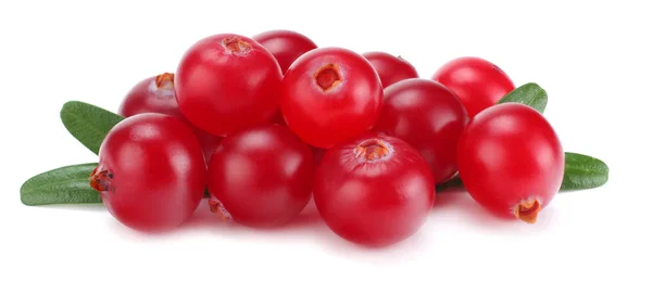 Cranberry Met Bladeren Geïsoleerd Wit Met Een Knippad Volledige Velddiepte — Stockfoto