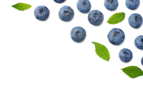 Gesunder Hintergrund Blaubeeren Mit Blättern Auf Weißem Hintergrund Ansicht Von — Stockfoto