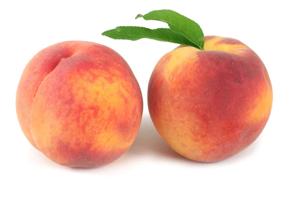 Peach Fruit Green Leaf Isolated White Background — Stock Photo, Image