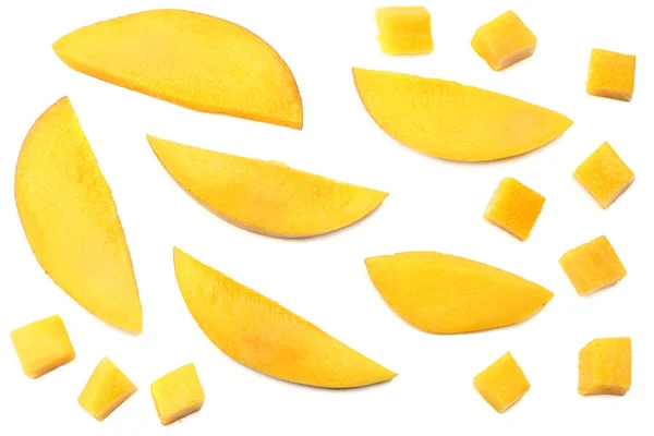 Mango Segment Geïsoleerd Een Witte Achtergrond Gezonde Voeding Bovenaanzicht — Stockfoto
