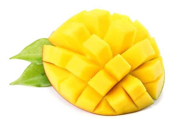 Mango Plak Met Groene Bladeren Geïsoleerd Witte Achtergrond — Stockfoto