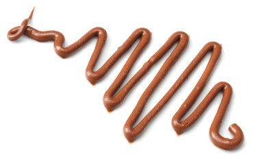 beyaz bir arka plan üzerinde izole sütlü çikolata sosu