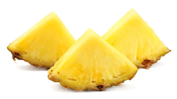 Gesunder Hintergrund Ananasscheiben Isoliert Auf Weißem Hintergrund — Stockfoto